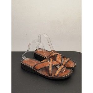Bahia’s Leather Tooled Sandals Women's 9 Criss Cross Floral Flower Detailing